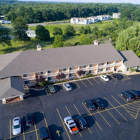 Hampton Falls Inn Kültér fotó