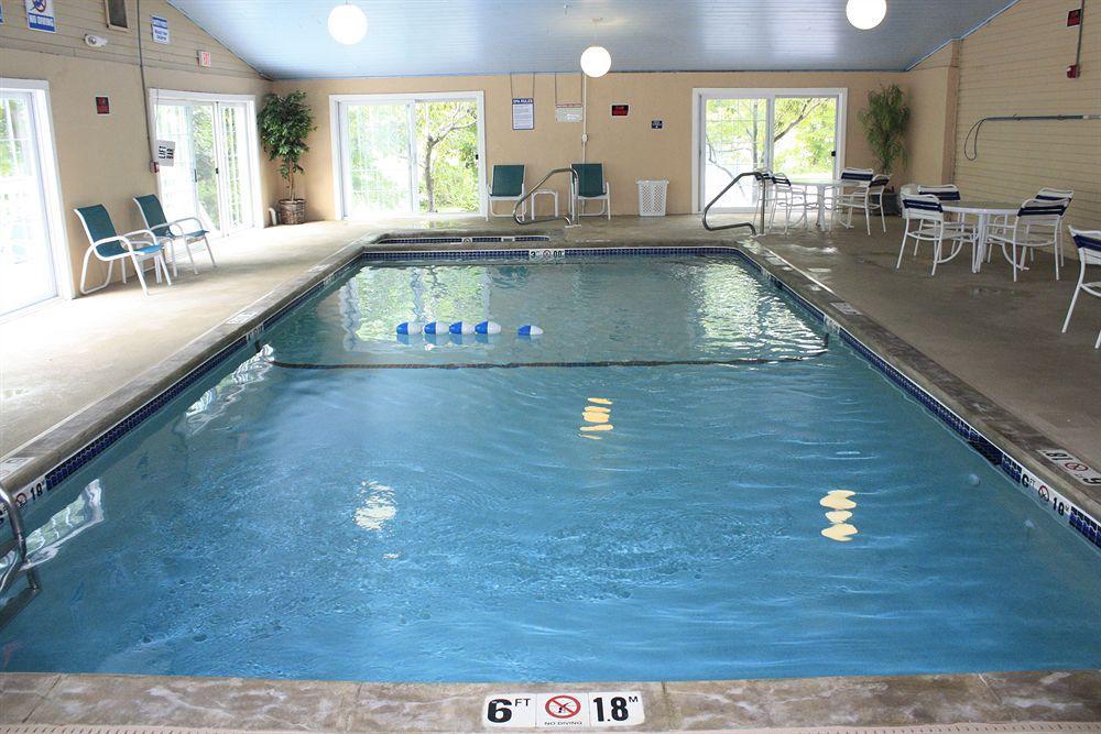 Hampton Falls Inn Kültér fotó