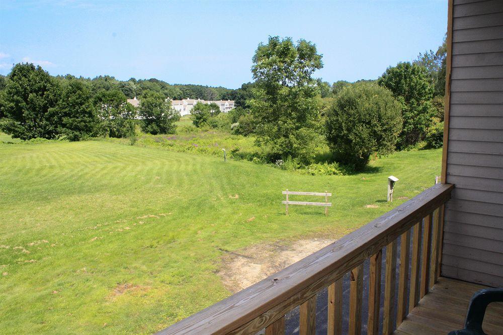Hampton Falls Inn Kültér fotó